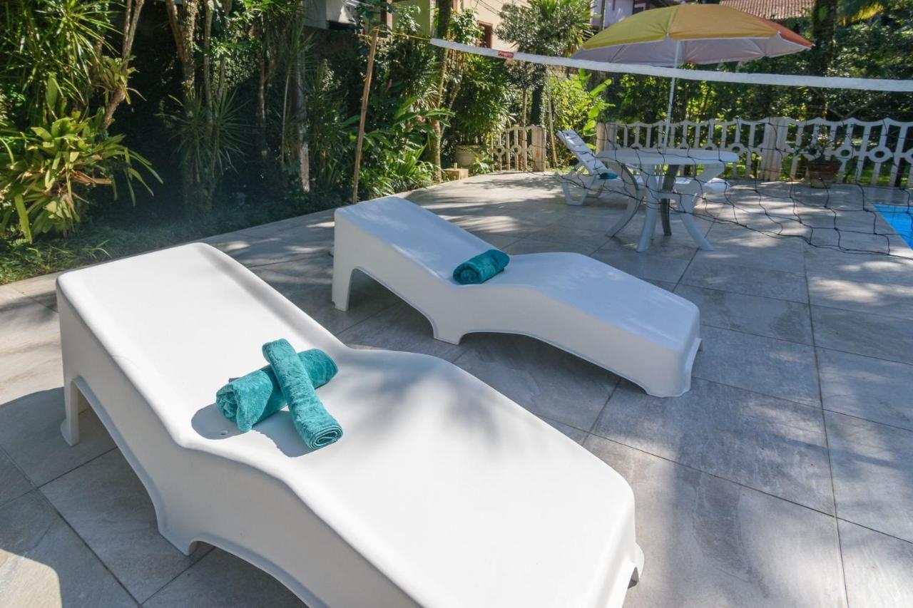 Casa Com Piscina Aquecida A 100M Da Praia 马利西亚斯 外观 照片